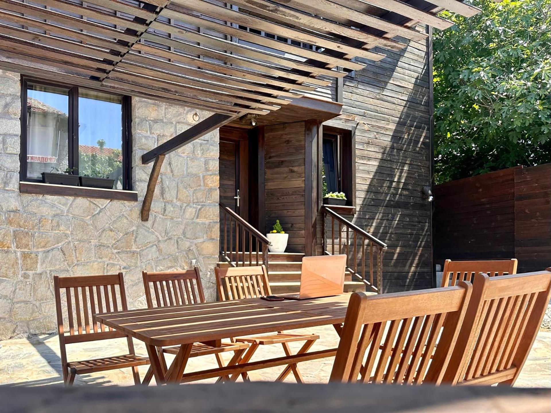 Arthotel Oscar II Sozopol Bagian luar foto