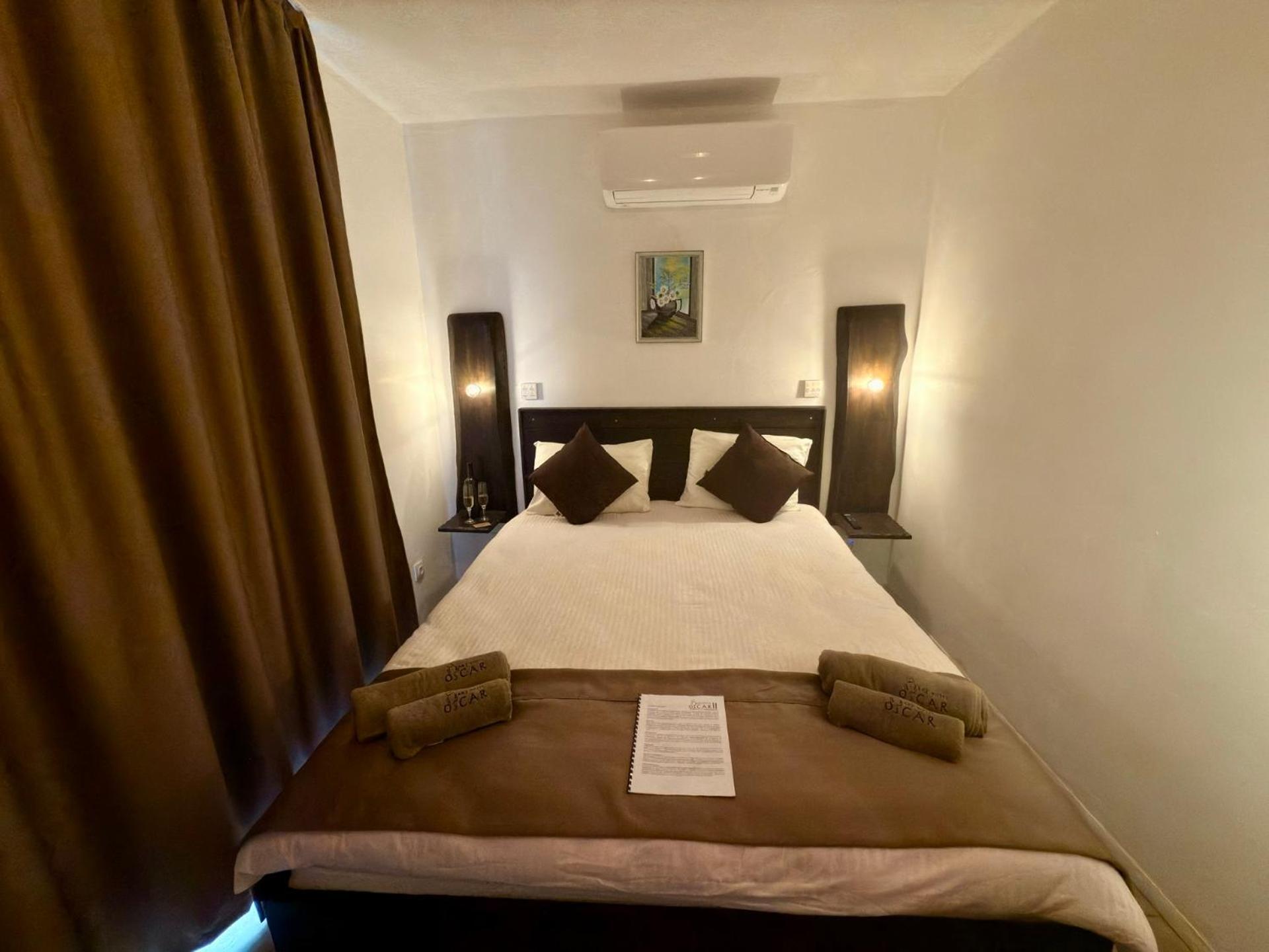 Arthotel Oscar II Sozopol Bagian luar foto