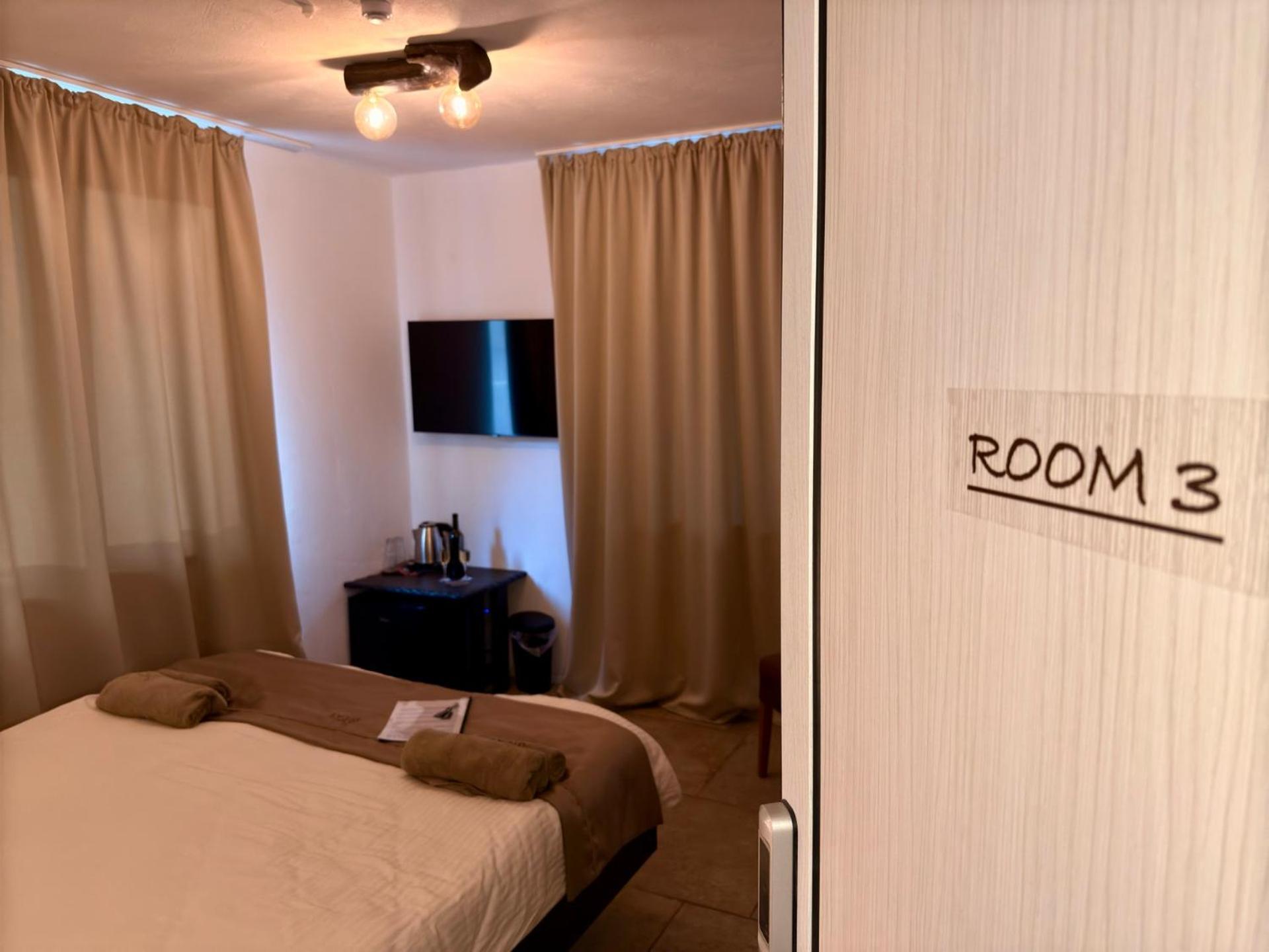 Arthotel Oscar II Sozopol Bagian luar foto