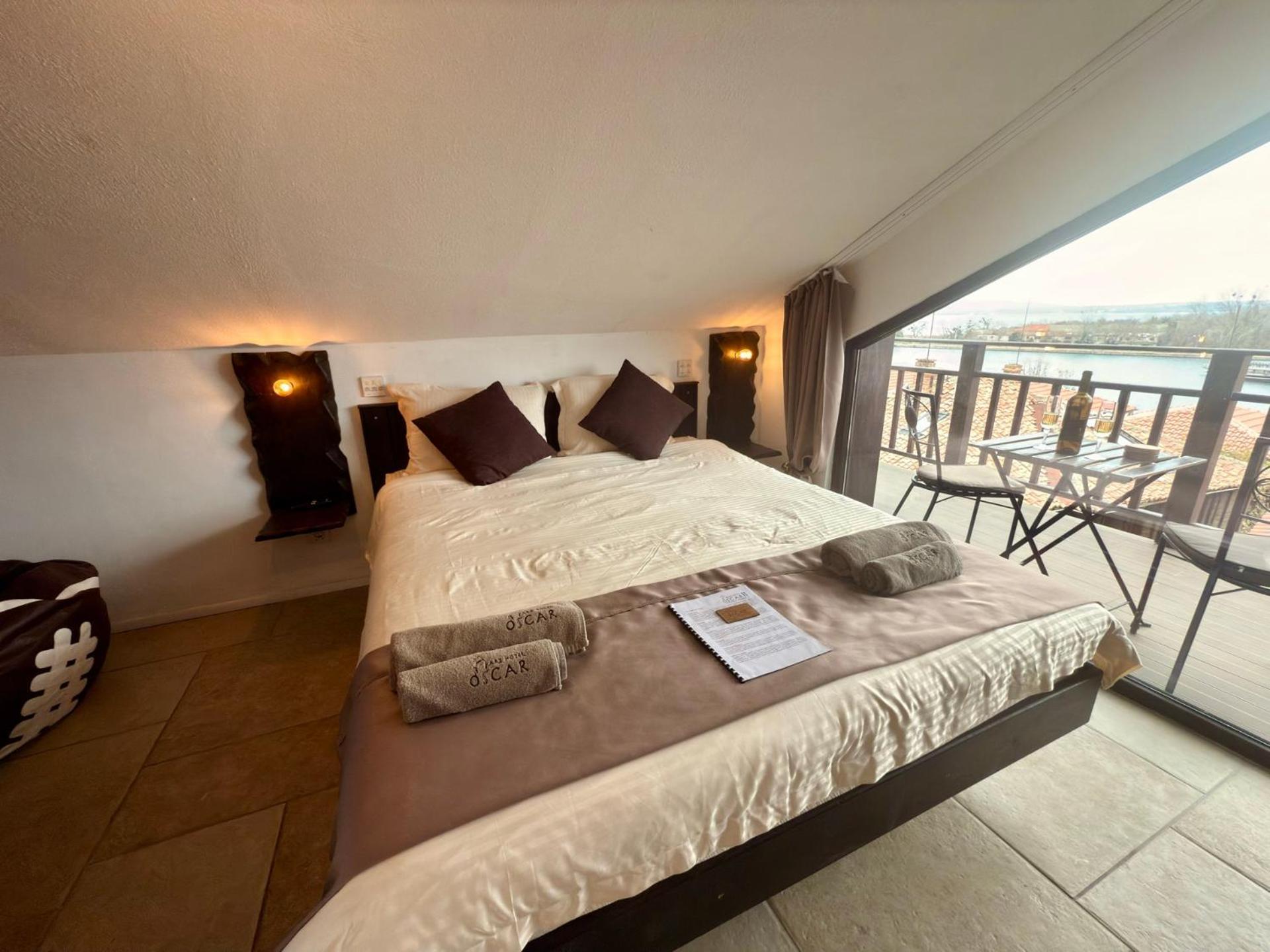 Arthotel Oscar II Sozopol Bagian luar foto
